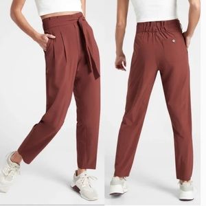 Athleta Skyline Pant II in Raspberry